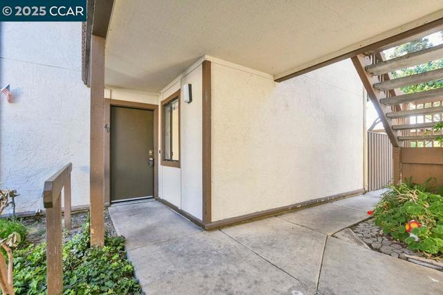 1701 Mahogany Way, Antioch CA: https://media.crmls.org/mediaz/bf1ebf38-c463-47ef-bf53-b07790b4ac16.jpg