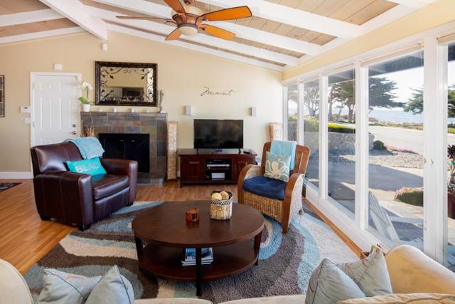 1267 Ocean View Boulevard, Pacific Grove CA: https://media.crmls.org/mediaz/bf1f70bc-e554-415f-9f81-66ff93af2e63.jpg