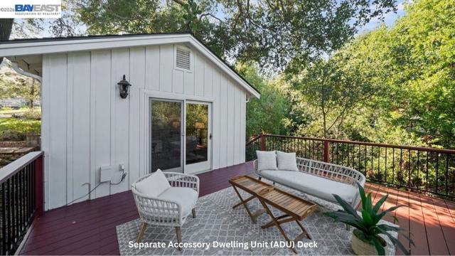 Image 41 of 60 For 5280 Sheridan Rd