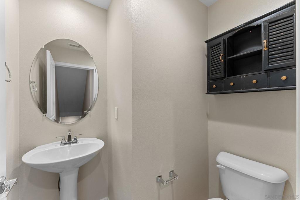 2580 Escondido Blvd - photo 12