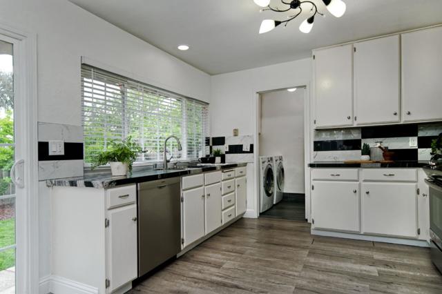 523 Bluefield Court, San Jose CA: https://media.crmls.org/mediaz/bf21571d-f1e2-45de-b10c-bff8a565e97c.jpg