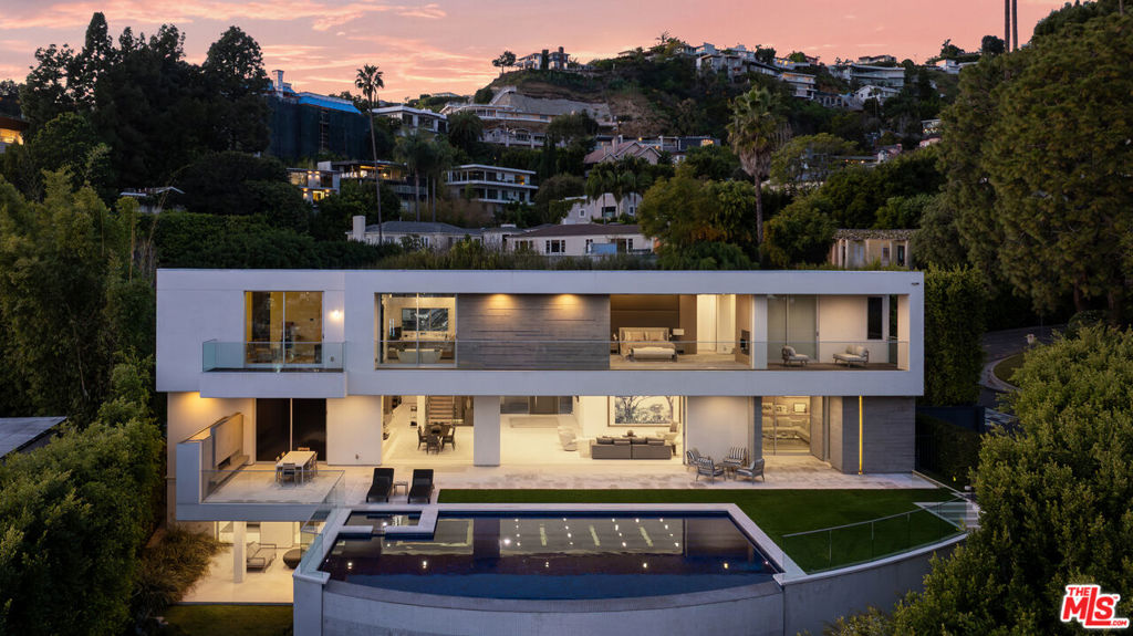 1401 Londonderry Place