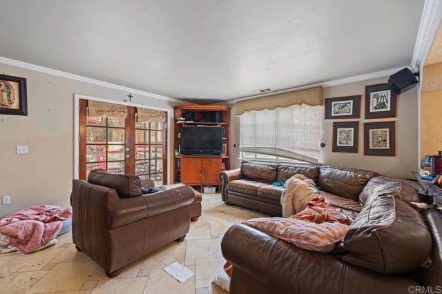1134 Carlsbad Street, Spring Valley CA: https://media.crmls.org/mediaz/bf2337cf-c00d-49f6-8ed0-534fa7e8a9eb.jpg