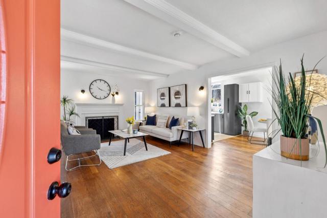 2352 Menalto Avenue, East Palo Alto CA: https://media.crmls.org/mediaz/bf23973b-4785-40fd-bbaf-66f0428eb62c.jpg