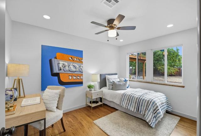 771 Sunshine Drive, Los Altos CA: https://media.crmls.org/mediaz/bf23a8a2-b261-4783-bf25-1b8eac31c9bb.jpg