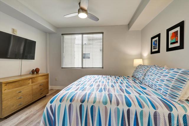 1601 India St, San Diego CA: https://media.crmls.org/mediaz/bf23dad1-b18e-411b-971f-5414fc24785b.jpg