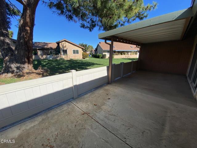 Detail Gallery Image 11 of 17 For 37118 Village 37, Camarillo,  CA 93012 - 2 Beds | 2 Baths