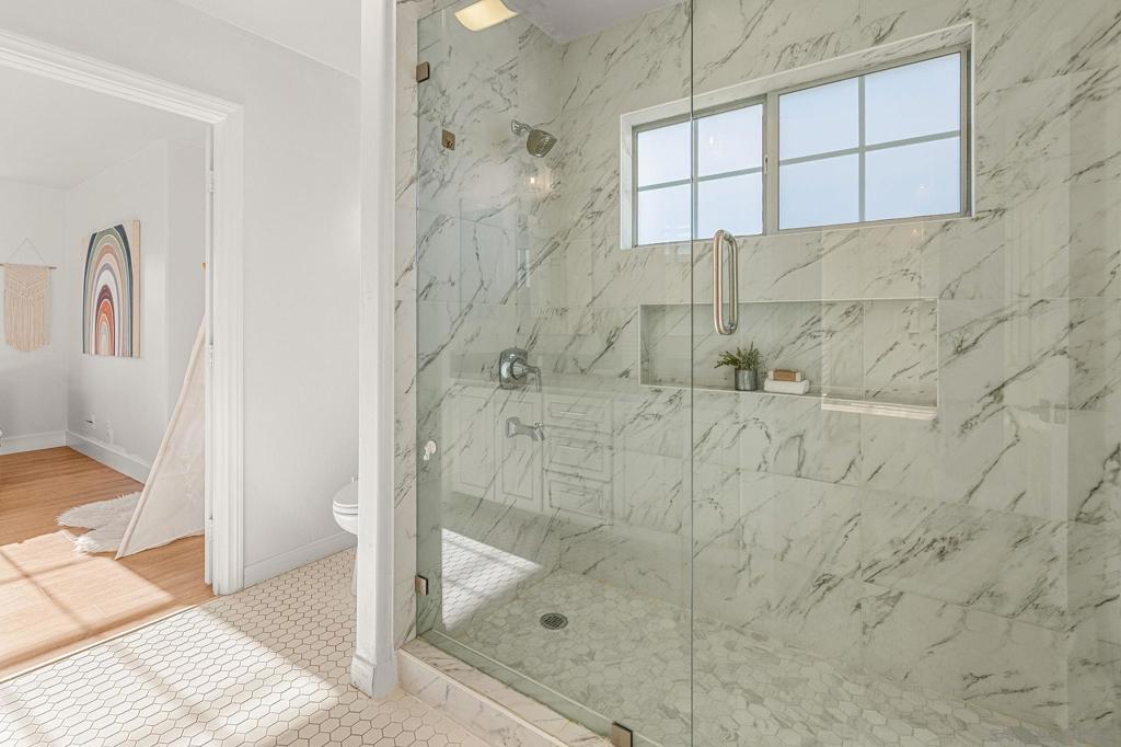 MLS #250045039SD image #17