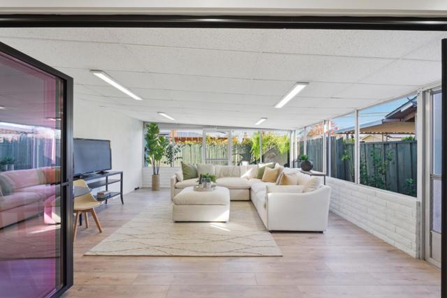 2518 Aragon Way, San Jose CA: https://media.crmls.org/mediaz/bf251536-2201-4b3e-8435-4e40af0e964c.jpg