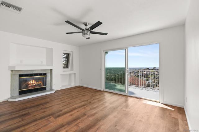 9811 Eucalyptus St, Spring Valley CA: https://media.crmls.org/mediaz/bf255e96-556a-46d3-9f91-9dc26ae4f724.jpg
