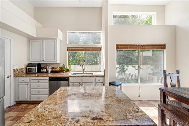 Image 20 of 69 For 4981 Marin Drive