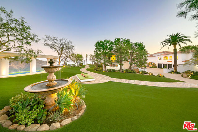 10502 Yellow Hill Road, Malibu CA: https://media.crmls.org/mediaz/bf257311-8804-4e14-9bdb-c5946bd116c3.jpg