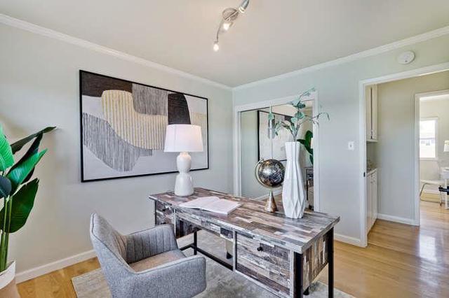 998 Flying Fish Street, Foster City CA: https://media.crmls.org/mediaz/bf2618a0-c665-4d7c-8317-ec4cbf02614e.jpg