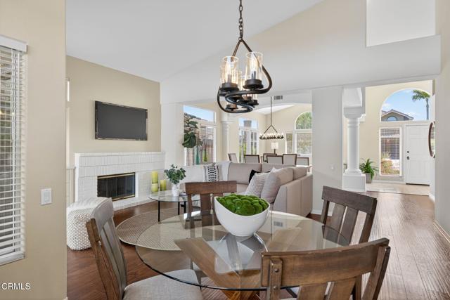 28 San Bernardino Avenue, Ventura CA: https://media.crmls.org/mediaz/bf271eb6-93be-4c0a-b927-a5f35e7bf666.jpg