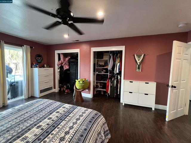 Image 13 of 24 For 251 Rose Ann Ave.