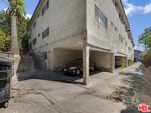 5623 Meridian Street, Los Angeles CA: https://media.crmls.org/mediaz/bf28322a-1d37-4e5c-9f38-c700c74fc1ff.jpg