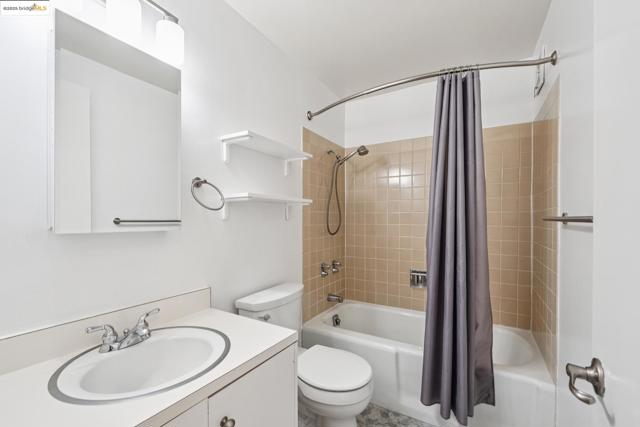 3 Forest Lane, San Rafael CA: https://media.crmls.org/mediaz/bf2a23d0-dfa6-4a7a-b4fd-5f57ee015bd9.jpg