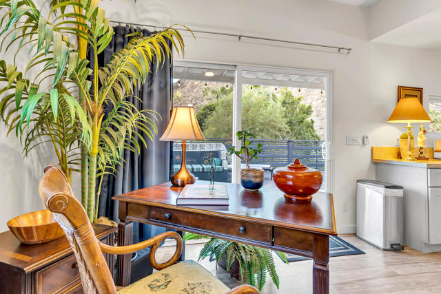 527 Jade Lane, Palm Springs CA: https://media.crmls.org/mediaz/bf2ab670-cfc2-485a-82c8-8ed8caa4ca83.jpg