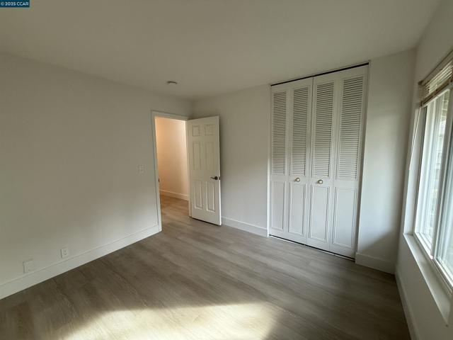 2564 Walnut Blvd, Walnut Creek CA: https://media.crmls.org/mediaz/bf2ac23b-2e42-4a45-8935-17dde910f0c4.jpg