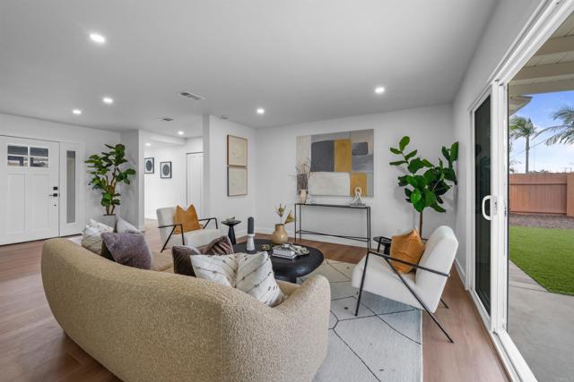 Detail Gallery Image 17 of 27 For 6266 Lake Aral Dr, San Diego,  CA 92119 - 3 Beds | 2 Baths