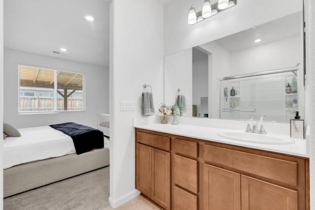 673 Dorset Drive, Patterson CA: https://media.crmls.org/mediaz/bf2fccf6-3385-409e-84c1-121fafb555fc.jpg