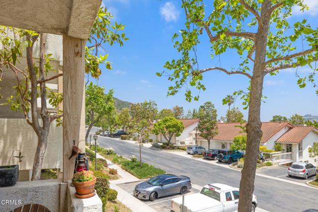 2623 Antonio Drive, Camarillo CA: https://media.crmls.org/mediaz/bf30ae62-dd95-4b3b-9c90-55fa07b7fe56.jpg
