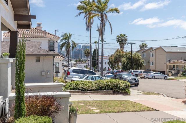 Image 4 of 30 For 2453 Curlew St