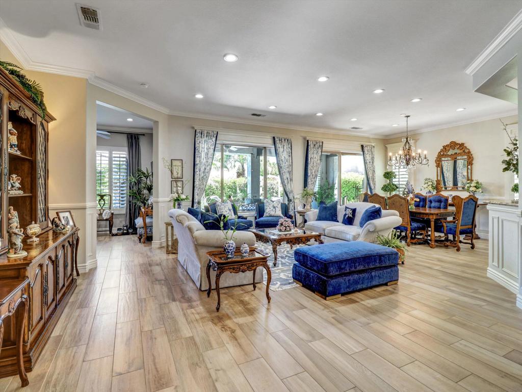 MLS #219133309DA img 7