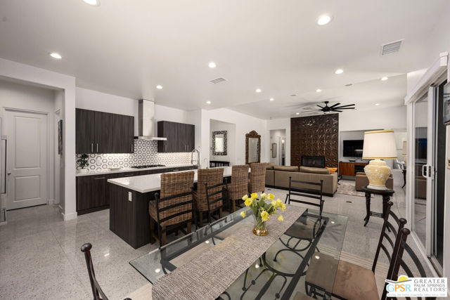 2160 N Hermosa Drive, Palm Springs, CA 92262