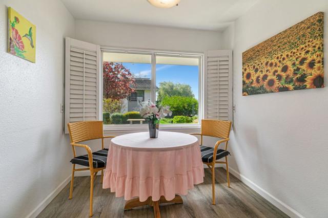 5076 Cribari Bluffs, San Jose CA: https://media.crmls.org/mediaz/bf329eed-bb98-4aa1-be22-ba57620a91e0.jpg