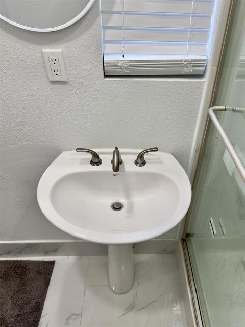Image 13 of 20 For 30342 De Caron Street
