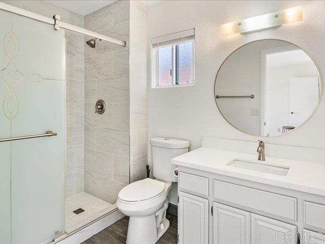 1527 Avenida Rosa, Chula Vista CA: https://media.crmls.org/mediaz/bf352abf-7ccc-4012-aecb-e5e00b105a80.jpg