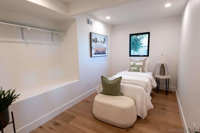2481 La Marque St, San Diego CA: https://media.crmls.org/mediaz/bf35b8c6-ad55-4b97-bf8b-333b100934d8.jpg