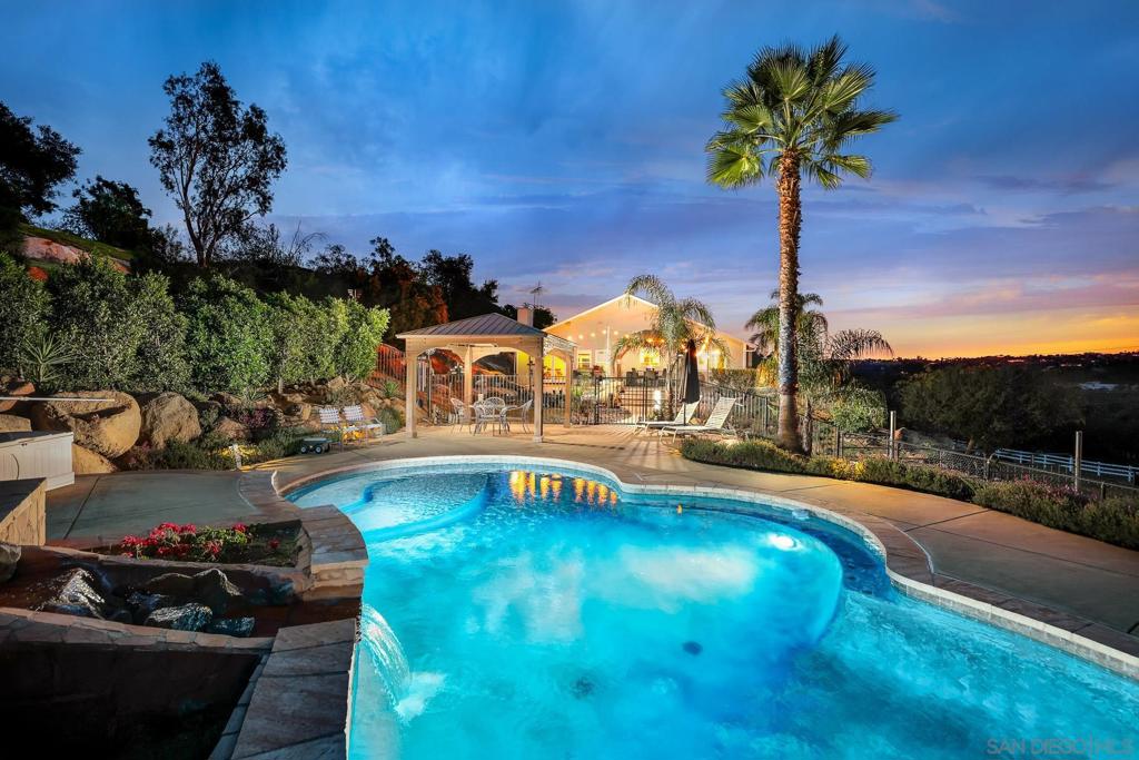 30073 Alta Mira Ln