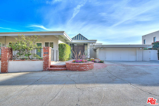 Drew Fenton | 1127 Lachman Lane Pacific Palisades CA | MLS: 6876305