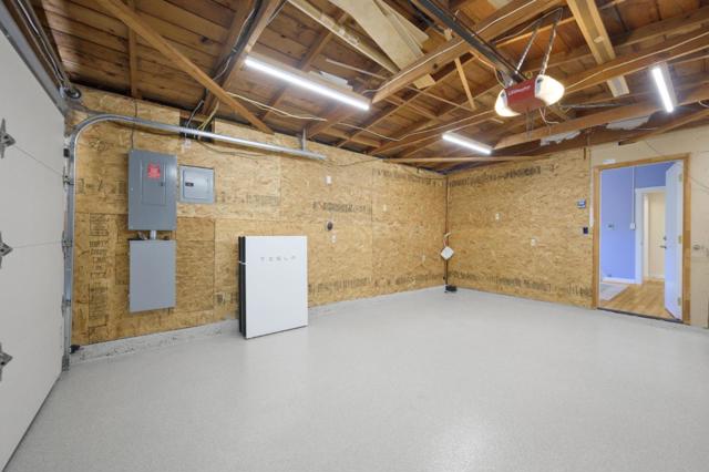 1848 Wagner Avenue, Mountain View CA: https://media.crmls.org/mediaz/bf37f1ea-4681-4d4e-8b69-764d72114a63.jpg