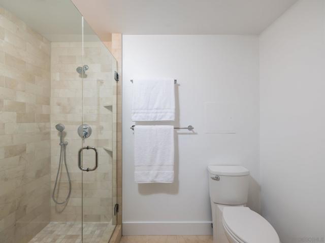 2500 Torrey Pines Rd, La Jolla CA: https://media.crmls.org/mediaz/bf39802e-9409-4a1e-af43-6f76e167f637.jpg