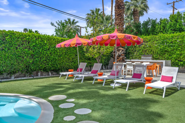 1115 Pasatiempo Road, Palm Springs CA: https://media.crmls.org/mediaz/bf3a7655-e034-41e8-adcc-5ce86c1ab4c3.jpg