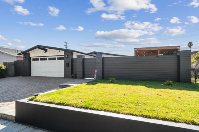 774 Lakewood Drive, Sunnyvale CA: https://media.crmls.org/mediaz/bf3b7f08-e070-45c0-b1bd-92521f7fbe17.jpg