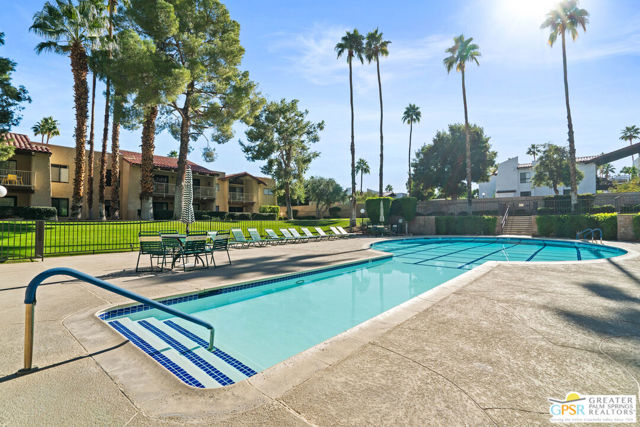 2180 S Palm Canyon Drive, Palm Springs CA: https://media.crmls.org/mediaz/bf3bed3b-c997-4433-a22e-2f4fa0878e5a.jpg
