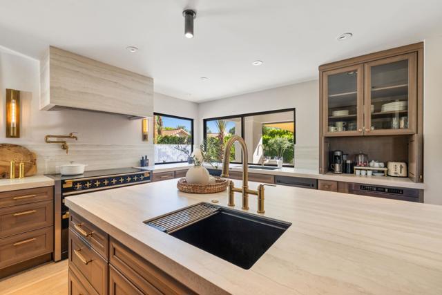40400 Sweetwater Drive, Palm Desert, CA 92211
