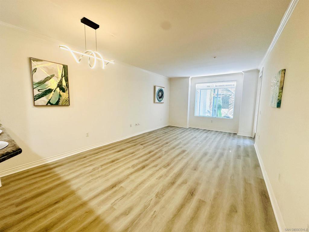 9263 Regents Rd - photo 3