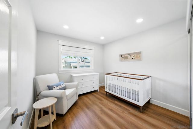 12135 Via San Loreno, San Diego CA: https://media.crmls.org/mediaz/bf3d1f0f-e75e-4a13-9abd-491c8b894ef2.jpg