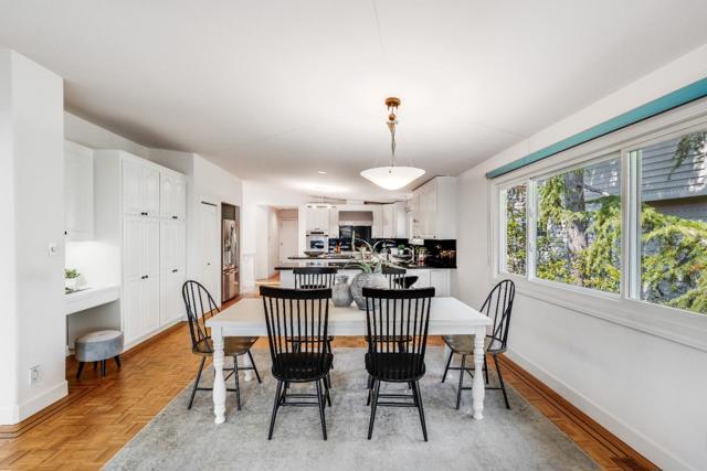 3920 Lakemead Way, Redwood City CA: https://media.crmls.org/mediaz/bf3deb47-6342-498c-af4d-526733cf2d15.jpg