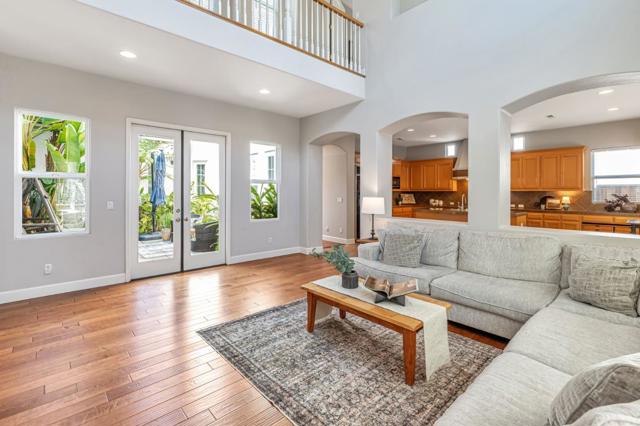 2645 Muirfield Way, Gilroy CA: https://media.crmls.org/mediaz/bf3e1955-1d48-4198-b2fd-f4897513e305.jpg