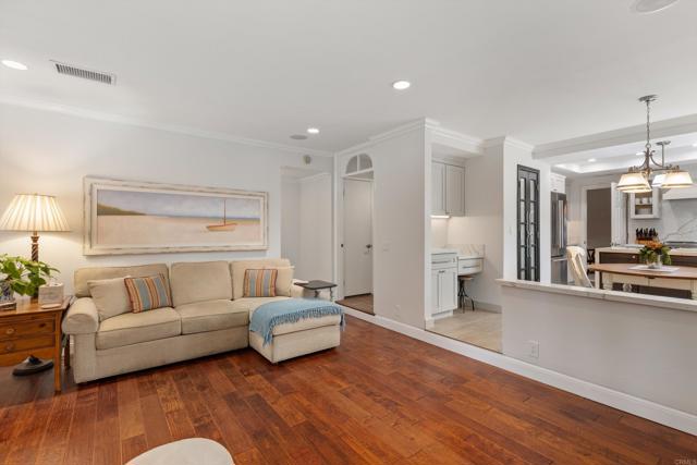 Detail Gallery Image 17 of 64 For 2026 Palsero Ave, Escondido,  CA 92029 - 4 Beds | 2/1 Baths