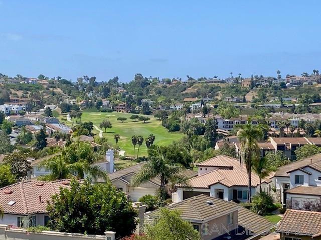 2865 Torry Ct, Carlsbad CA: https://media.crmls.org/mediaz/bf3fb4d7-12ca-4bf4-ad31-49b7ed85bef5.jpg