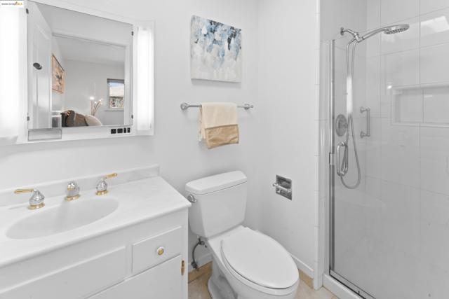 2305 Marlin Court, Pinole CA: https://media.crmls.org/mediaz/bf400b27-ad42-4128-8943-b66a8ed48bc7.jpg