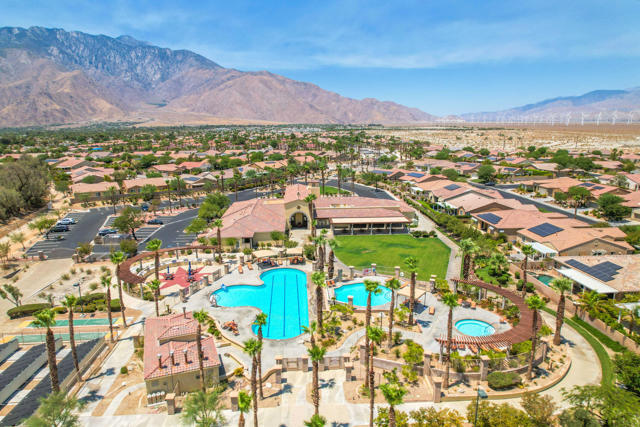 3854 Blue Sky Way, Palm Springs CA: https://media.crmls.org/mediaz/bf40e06e-125a-4494-b25f-4b4419261e9d.jpg