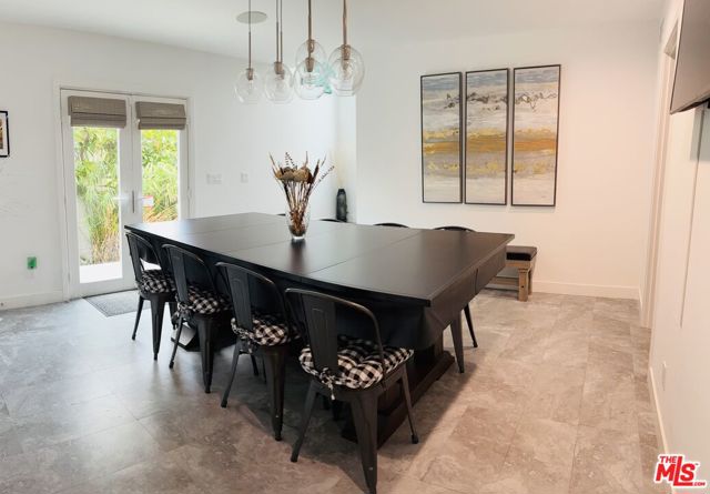 4938 Imlay Avenue, Culver City CA: https://media.crmls.org/mediaz/bf4161f4-9af8-4225-8d99-94531f0d96ee.jpg